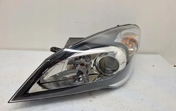 KIA Ceed Headlight/headlamp