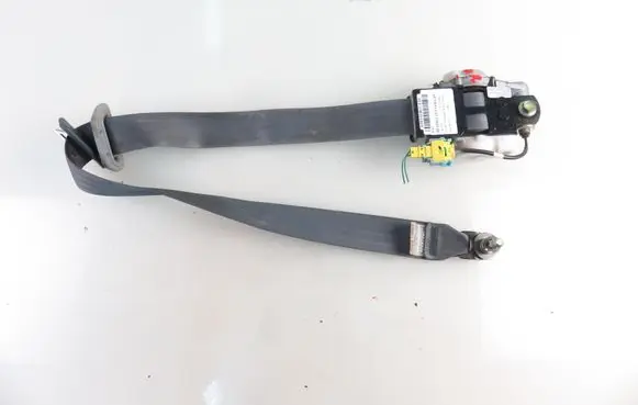 Honda CR-V Front seatbelt NSB087GR18