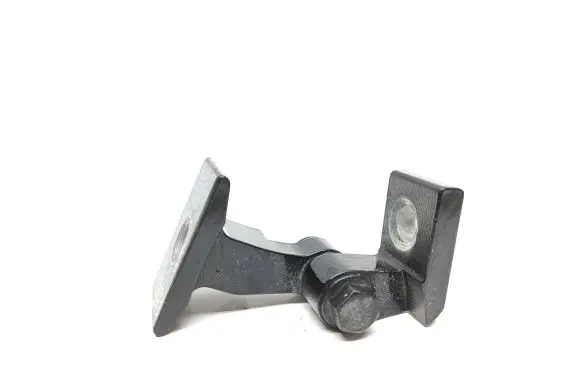 BMW 2 F46 Front door lower hinge M017030 8246000 ETTC51