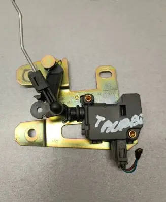 Volkswagen Touareg I Central locking motor 7L6327425