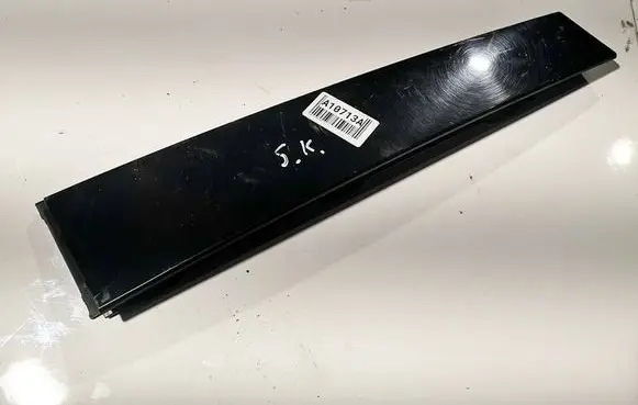 Skoda Superb B6 (3T) Other rear door trim element 315839901l