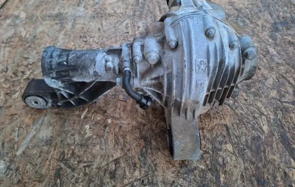 Jeep Grand Cherokee Front differential P68154503AB