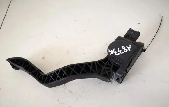 Citroen C4 I Accelerator throttle pedal 0280755041 9680565880