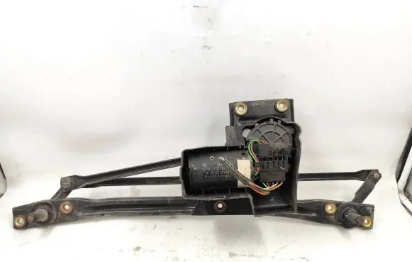 Ford Sierra Front wiper linkage and motor 0390241322 87BB17B571AA