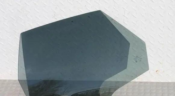 Mazda CX-30 Rear door window glass SZYBALTCX30