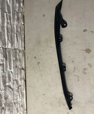 Toyota Avensis T270 Front bumper lip 7685205040
