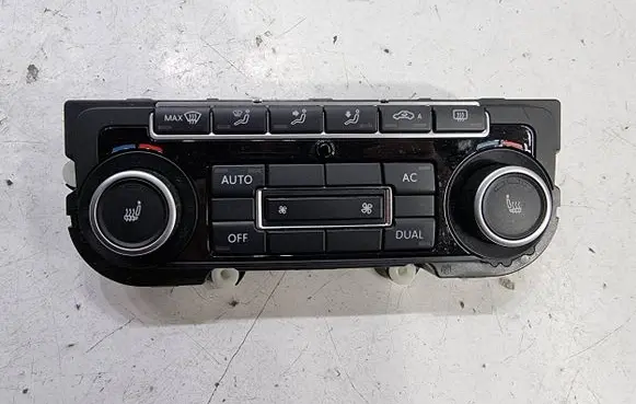 Volkswagen Jetta VI Climate control unit 5K0907044ES 5HB00974661 SW1112