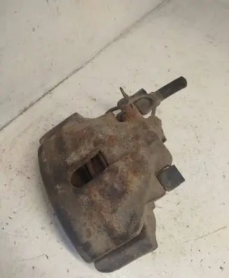Audi A6 Allroad C5 Front brake caliper 
