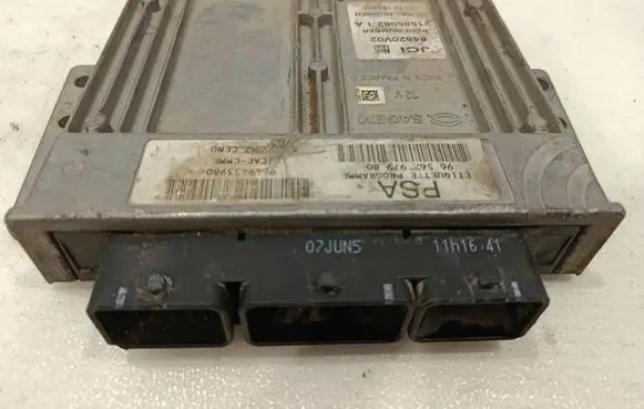 Citroen C3 Engine control unit/module 9656297980 84820V02 215850821A