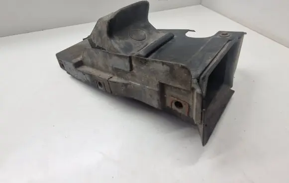 BMW 7 E38 Brake cooling air channel/duct 8163836 8125968