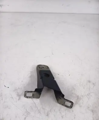 BMW 3 F30 F35 F31 Fender mounting bracket