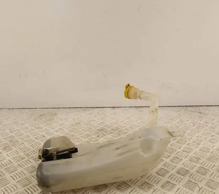 Renault Megane III Windshield washer fluid reservoir/tank 289108770R