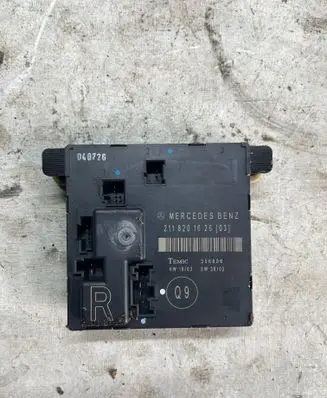 Mercedes-Benz E W211 Door control unit/module 2118201626 356806