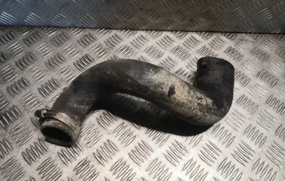 Land Rover Discovery 3 - LR3 Intercooler hose/pipe PNH500223 6H229G738AA