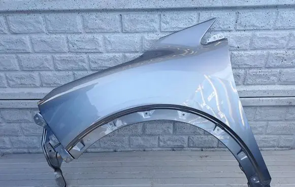 Mitsubishi Eclipse Fender