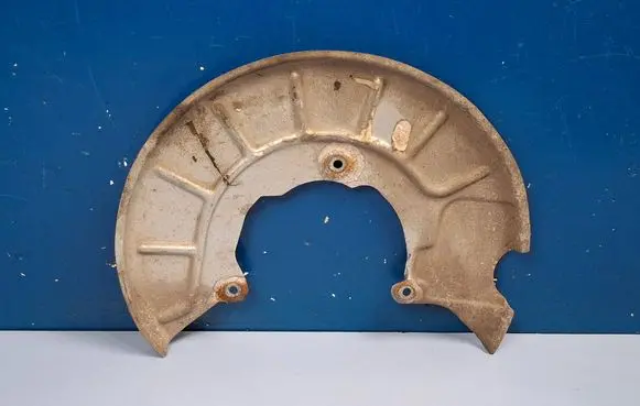 Volkswagen Golf VI Front brake disc dust cover plate 1K0615312F