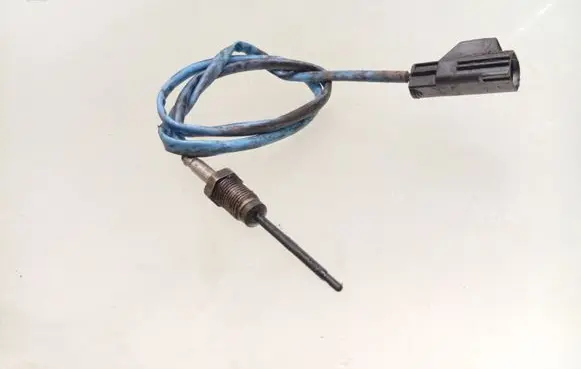Ford Kuga I Exhaust gas temperature sensor AV4112B591CA