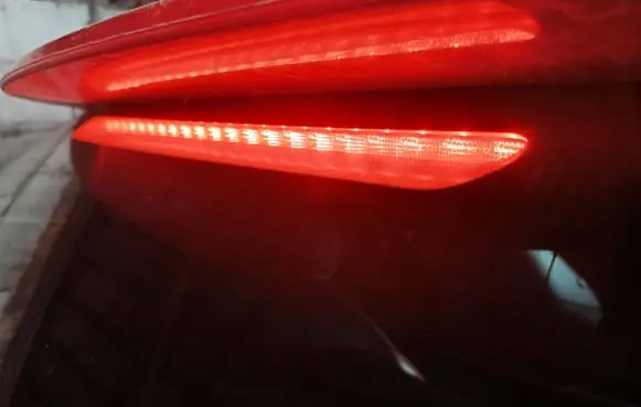 Mini Paceman (R61) Third/center stoplight 9808866 9809040