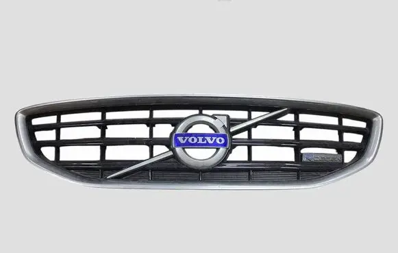 Volvo V40 Front bumper upper radiator grill 31353120 31353121 31283764