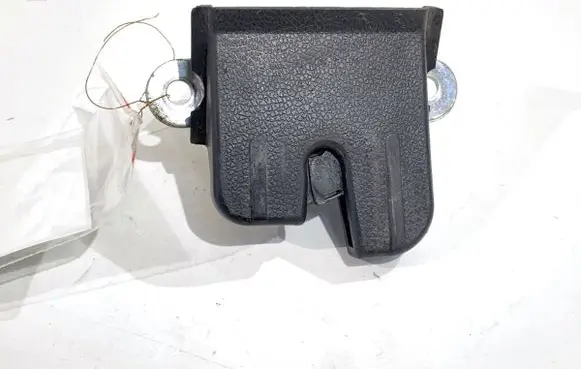 Volkswagen Golf V Tailgate exterior lock 5M0827505B