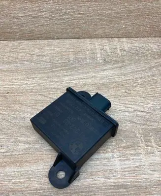 BMW 3 E92 E93 Tire pressure control unit 6771042