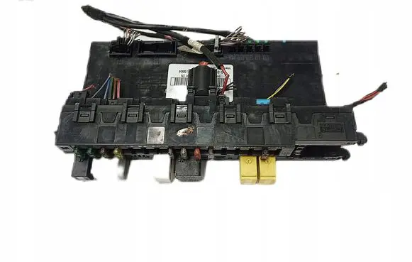 Mercedes-Benz C W203 Fuse module 2035453701