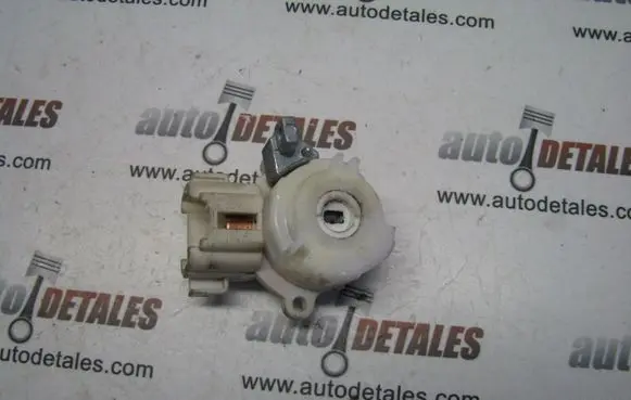 Toyota Corolla Verso E121 Ignition lock contact 
