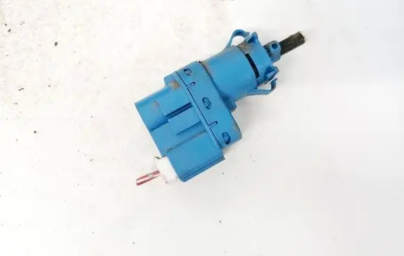 Mazda 3 I Brake pedal sensor switch bp4k