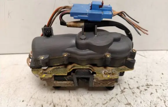Tailgate/trunk/boot lock/catch/latch