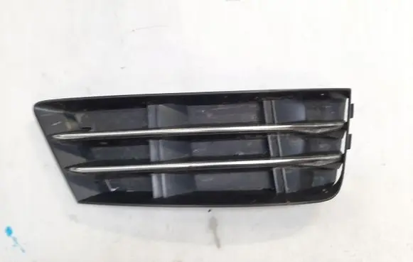 Audi A4 S4 B9 Front bumper lower grill 8W0807682R