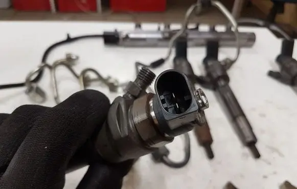 Mini Cooper Countryman R60 Fuel injection system set 0445214237 0445110600 0445010519