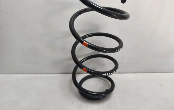 Nissan Qashqai Front coil spring 