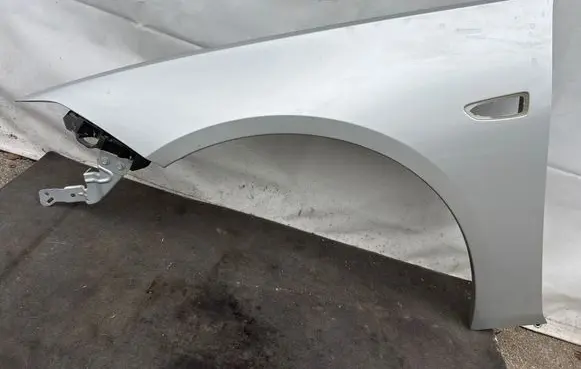 Opel Insignia B Fender 