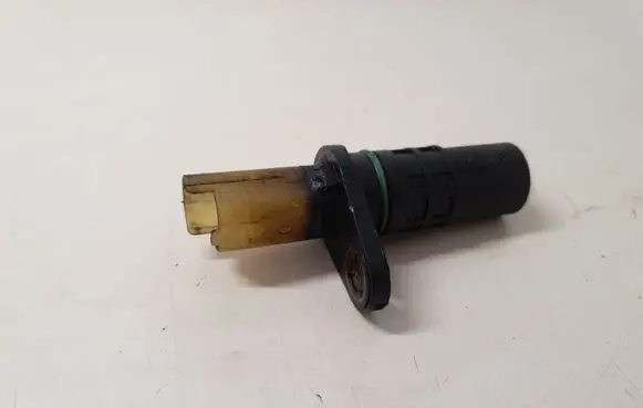 Opel Vivaro Crankshaft position sensor 8200668500