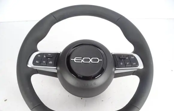 Fiat 500L Steering wheel airbag