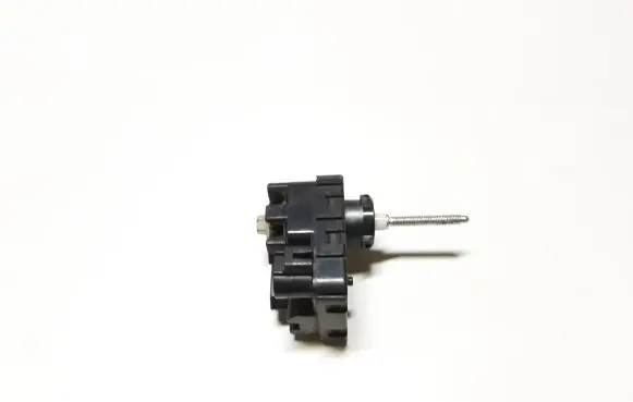 Suzuki Grand Vitara II Headlight level adjustment motor 
