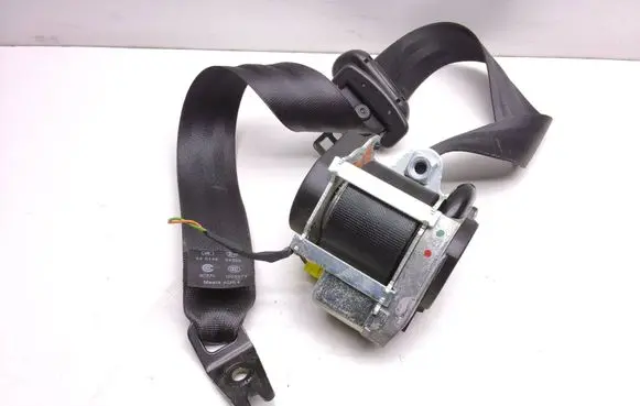 Volvo V60 Rear seatbelt P39823323 39823323