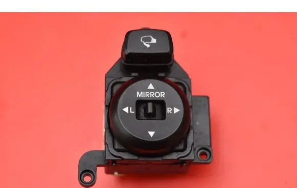 Hyundai i30 Mirror heating switch 