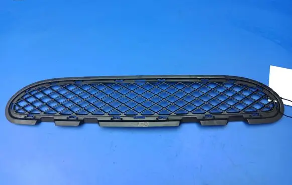 Mercedes-Benz C W203 Front bumper lower grill A2038850823 MP8778800007
