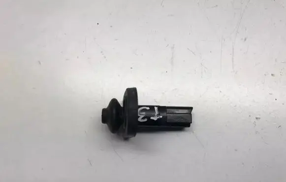 Hyundai Tucson JM Front door sensor 
