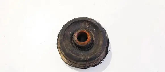 Mercedes-Benz Sprinter W901 W902 W903 W904 Coil spring mount 9013231185