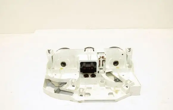 Volkswagen Golf IV Climate control unit