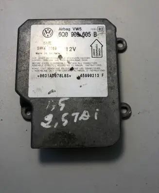 Volkswagen PASSAT B5 Airbag control unit/module 6Q0909605B