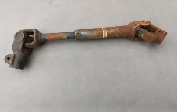 Nissan Note (E11) Steering column universal joint 1781