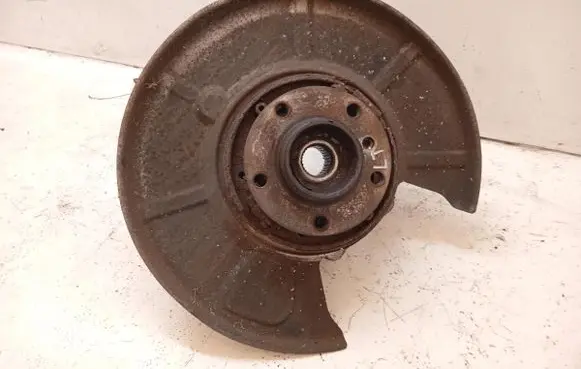 BMW 7 E65 E66 Rear wheel hub spindle/knuckle 