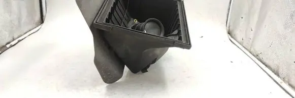 Opel Meriva A Air filter box cover 