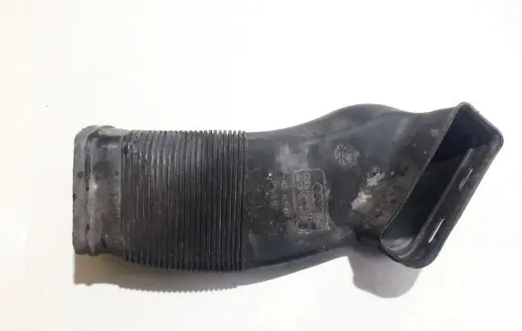 Audi A6 S6 C5 4B Air intake hose/pipe 8d0129617e