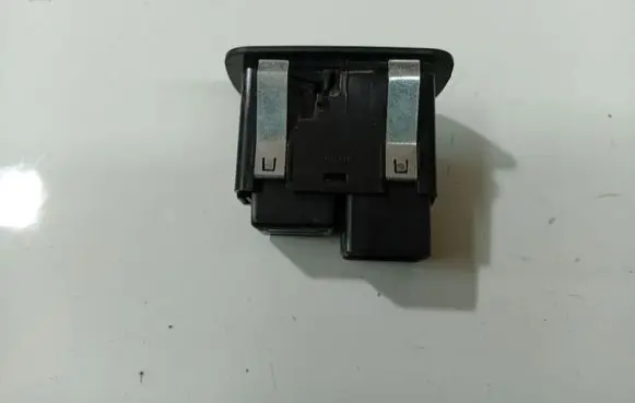 Fiat Freemont Electric window control switch 56046832AB