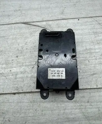 BMW 5 E60 E61 Head unit multimedia control 6944884 HW06SW0C 0743KAI01