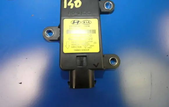 Hyundai i40 ESP acceleration yaw rate sensor 95690-2T250 BG6810G320 01059902
